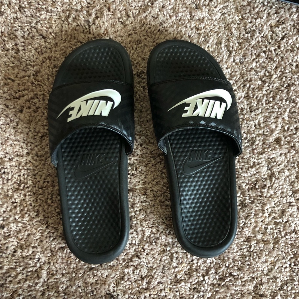 Nike slides